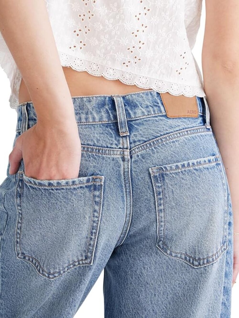✨ NWT Aeropostale Mid Rise Barrel Leg Jeans Medium Wash Size 0 Trendy Denim - Picture 3 of 5